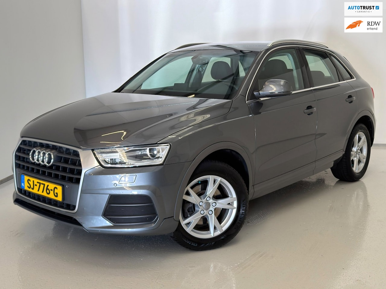 Audi Q3 - 1.4 TFSI / Xenon / Navi / Trekhaak / Stoelverwarming - AutoWereld.nl