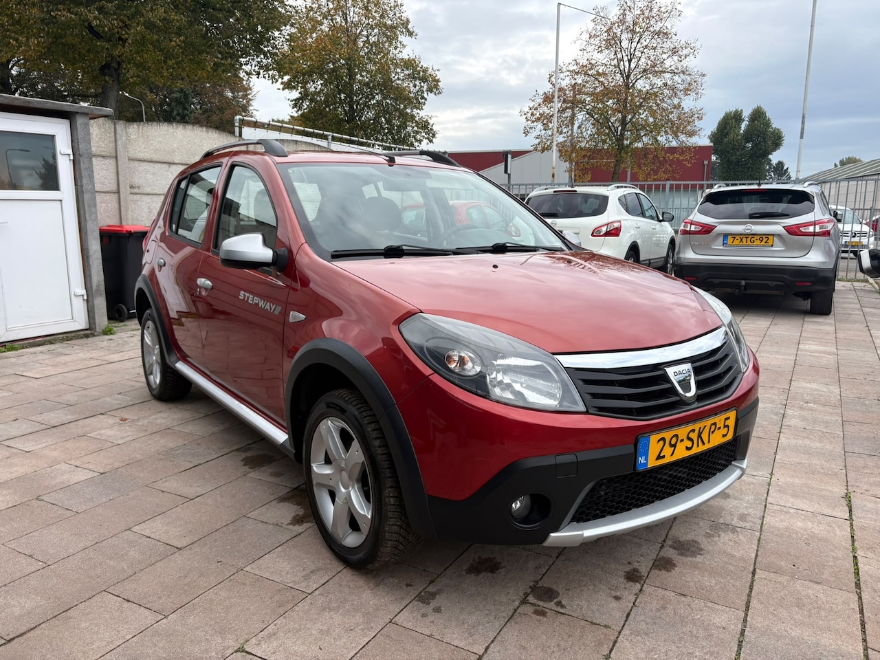 Dacia Sandero Stepway - 1.6 Stepway|Carplay|Hoge instap - AutoWereld.nl