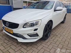 Volvo V60 - V-60 2.4 D5 Twin Engine R-Design Automaat Hybrid