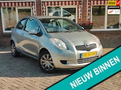 Toyota Yaris - 1.3 VVTi Sol MMT Aut. Airco C.V. - RIJKLAAR