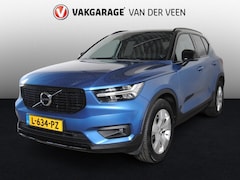 Volvo XC40 - 2.0 T4 AWD R-Design | H/K | Elec trekhaak | Carplay |