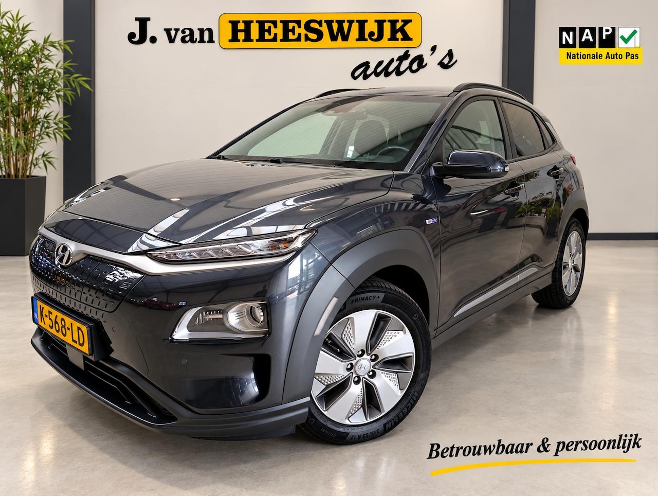 Hyundai Kona Electric - EV Limited 64 kWh Head up | Stoel koel+verwaming | Keyless | SOH 98,6% | Parkeer sensoren - AutoWereld.nl