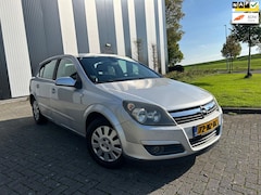 Opel Astra - 1.6 Cosmo Nw APK-Airco-Cruise-Elekpakket-Trekhaak