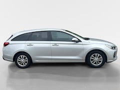 Hyundai i30 Wagon - 1.4 T-GDI Comfort Zeer mooie uitvoering Nu met 12 maanden garantie