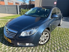 Opel Insignia - MET AIRCO & APK TOT 22-07-2027