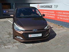 Hyundai i20 - 1.2 HP Bss. Ed. CARPLAY/Android auto / touchscreen