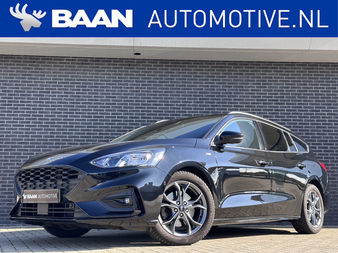 Ford Focus Wagon - 1.5 EcoBoost ST Line X Business | Camera | Keyless | Stuur-/stoelverwarming - AutoWereld.nl