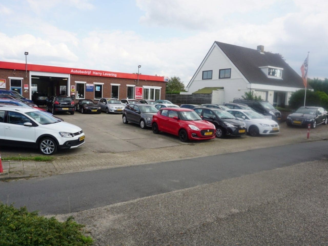Peugeot 3008 - 1.2 PureTech Blue Lease Premium 1.2 PureTech Blue Lease Premium - AutoWereld.nl