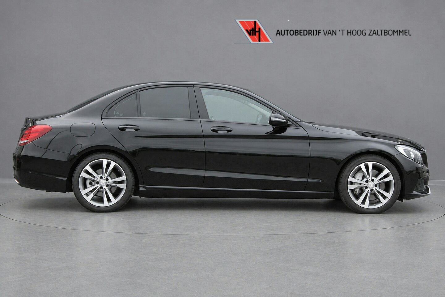 Mercedes-Benz C-klasse - 350e Avantgarde NIGHT PAKKET NAVI CAMERA TREKHAAK AIRMATIC - AutoWereld.nl