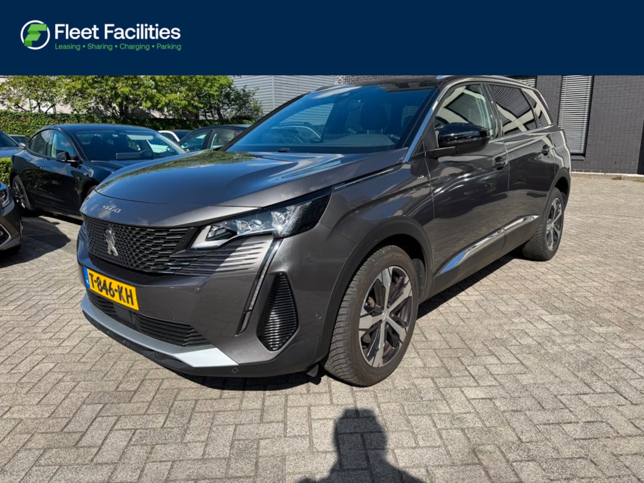 Peugeot 5008 - 1.2 PureTech GT 7-pers panodak - AutoWereld.nl