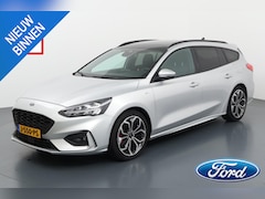 Ford Focus Wagon - 1.5 EcoB. 180pk ST Line Full-Options Panoramadak Trekhaak 1e Eigenaar Dealeronderhouden