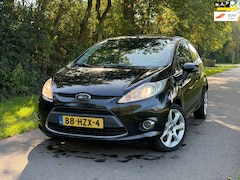 Ford Fiesta - 1.4 Titanium | Airco + APK Nu € 2.450,