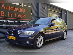 BMW 3-serie Touring - 318i Business Line NAVI PROF TREKHAAK PDC CRUISE CLIMA