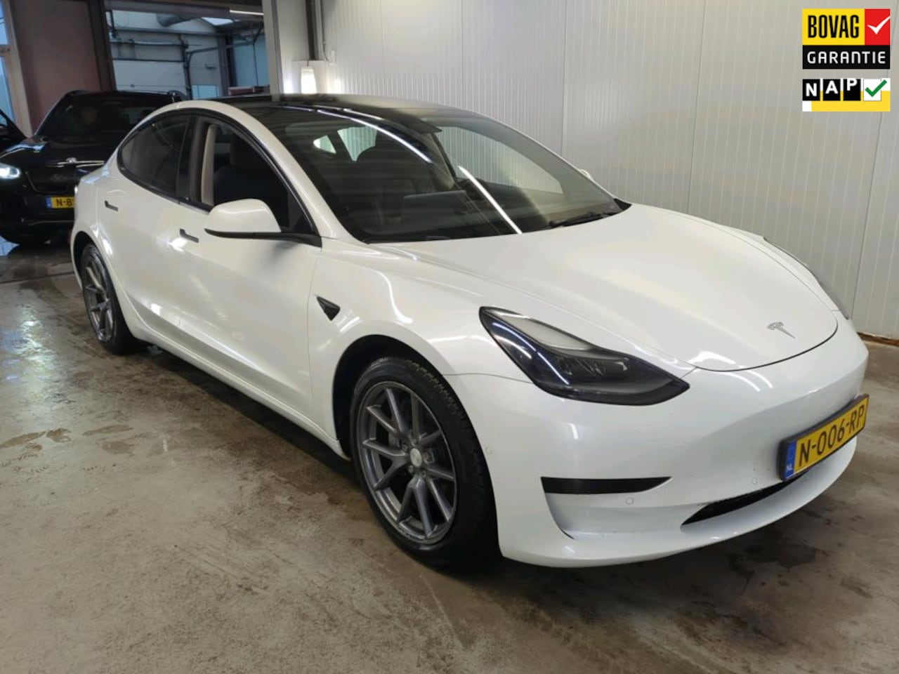 Tesla Model 3 - RWD Plus 60 kWh WARMTEPOMP / 1e EIG. / INCL. BTW - AutoWereld.nl