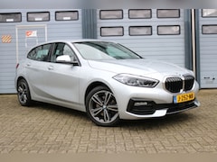 BMW 1-serie - 118i Executive Edition Autom Xenon Led Navi Sportzetels 17inch Bj:2020