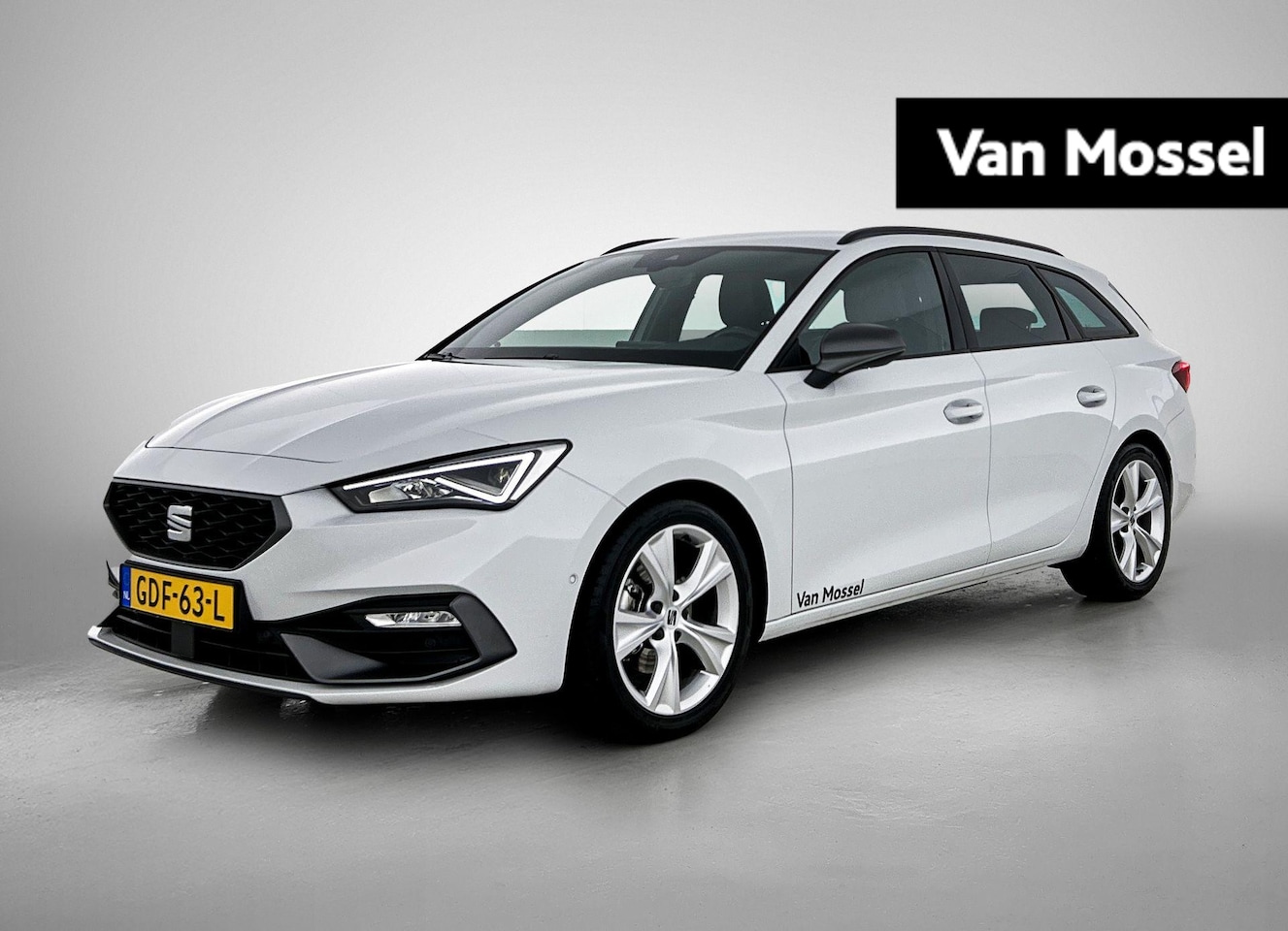 SEAT Leon Sportstourer - 1.0 TSI FR Business Intense | TREKHAAK | CAMERA | VIRTUAL COCKPIT | DODEHOEKSENSOR | PARKE - AutoWereld.nl