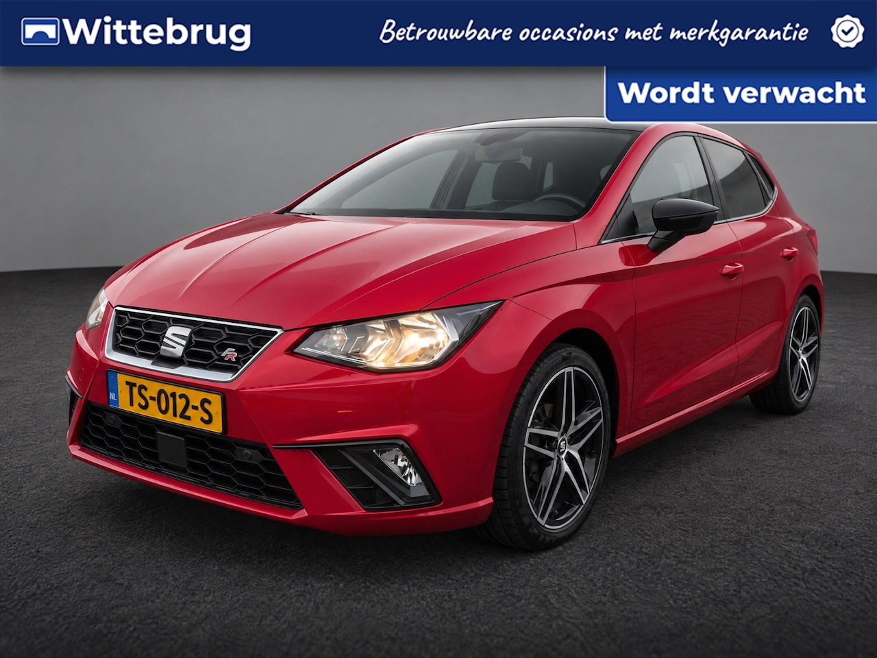 SEAT Ibiza - 1.0 TSI FR Business Intense / Navigatie / App connect / Camera / Parkeersensoren V+A / Li - AutoWereld.nl