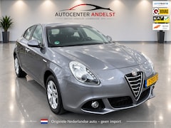 Alfa Romeo Giulietta - 1.4 T Distinctive Lusso, Aut, 170pk, Navi, Bluetooth, Pdc, Cruise/Climate ctrl, Geen impor