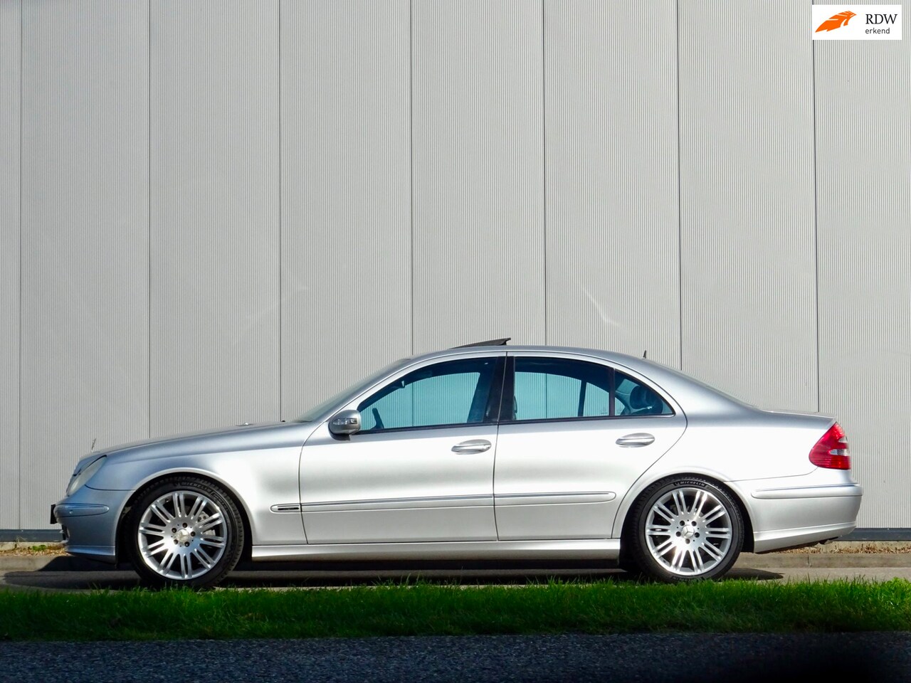 Mercedes-Benz E-klasse - 350 272pk Avandgarde | Schuif/Kantel | Leer | - AutoWereld.nl
