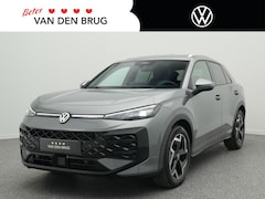 Volkswagen T-Roc - R-line 1.5 eTSI 150PK DSG | Adaptieve Cruise Control | Stuur & Stoelverwarming | Achteruit