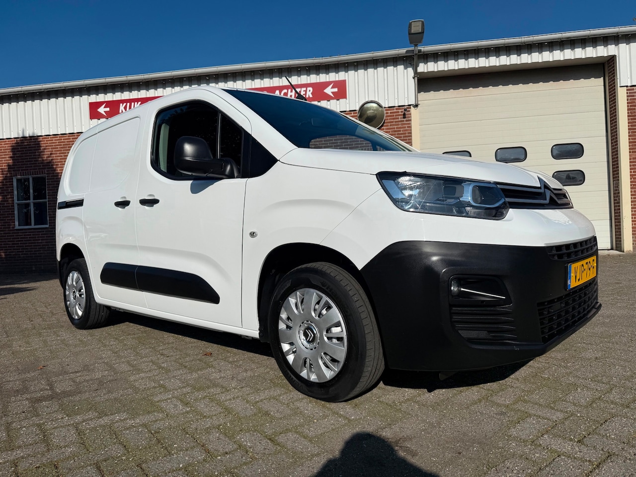 Citroën Berlingo - 1.5 BlueHDI Club navi cruise airco euro 6 - AutoWereld.nl