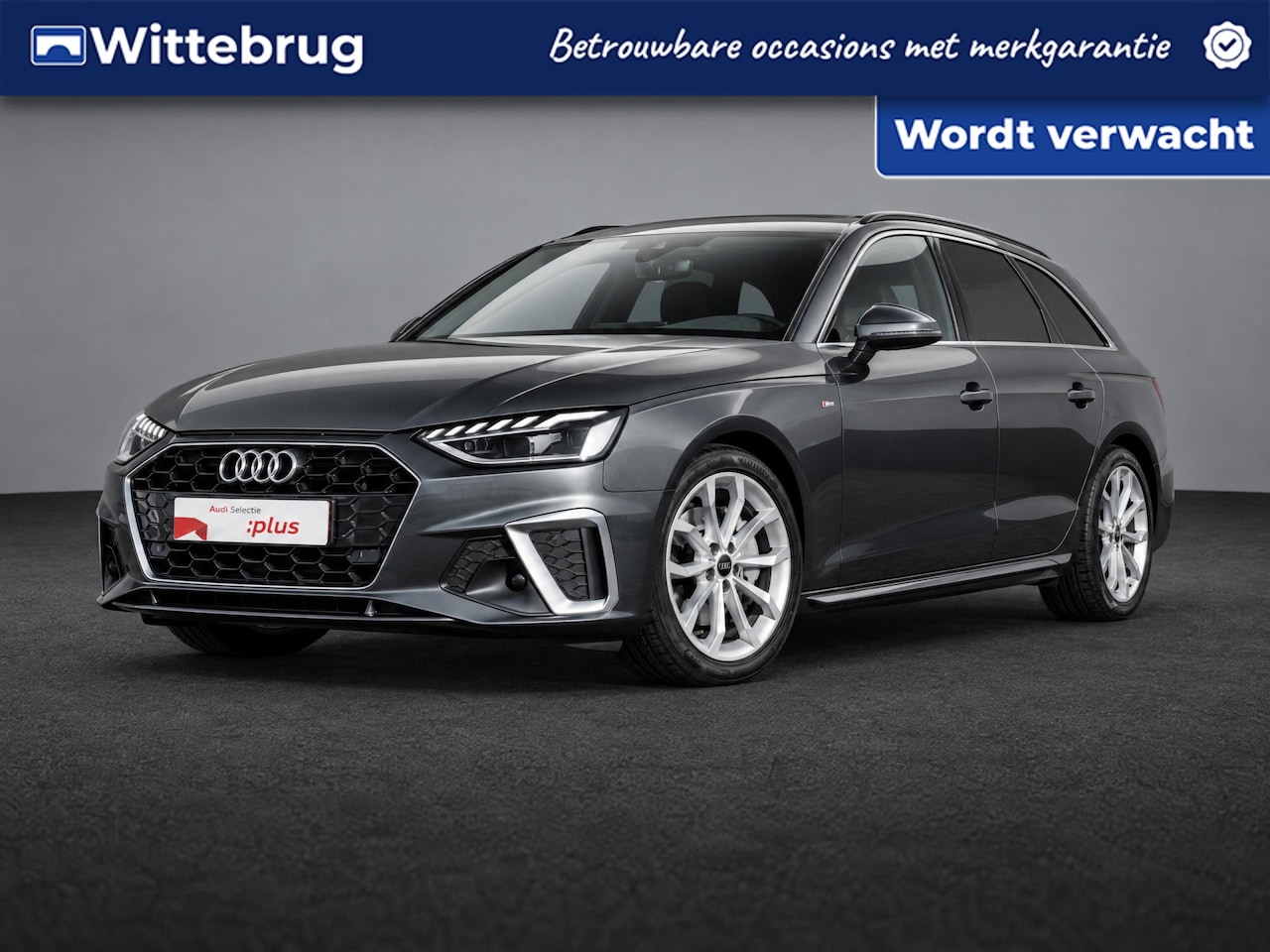 Audi A4 Avant - 40 TFSI 204pk s-tronic S Line exterieur / Tour pakket / Stoelverwarming / Sportstoelen / 1 - AutoWereld.nl