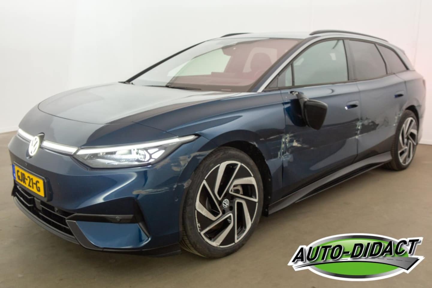 Volkswagen ID.7 Tourer - ID.7 77 kWh Pro 1st Edition - AutoWereld.nl