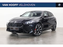 BMW 1-serie - 120 M Sport Automaat / Sportstoelen / Achteruitrijcamera / M Adaptief onderstel / Adaptiev