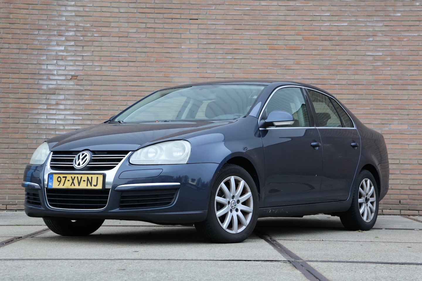 Volkswagen Jetta - 1.6 FSI Comfortline 1.6 FSI Comfortline - AutoWereld.nl