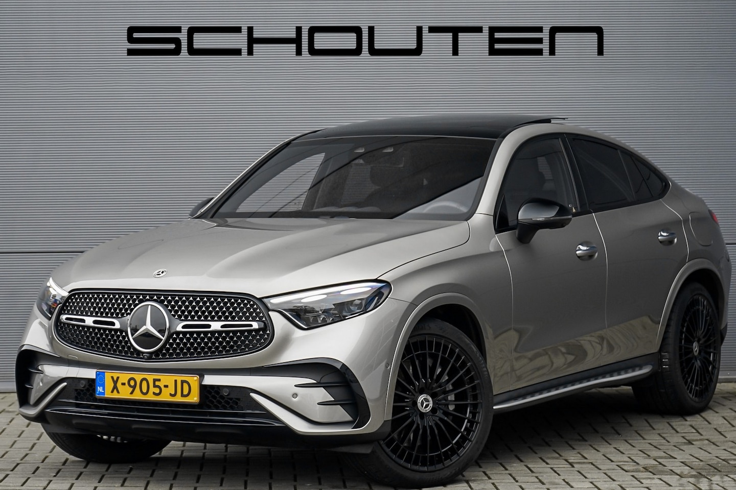 Mercedes-Benz GLC-klasse Coupé - 400e 4M AMG Pano Trekhaak 4WS Burmester Airmatic BTW - AutoWereld.nl