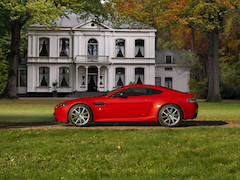 Aston Martin V8 Vantage - 4.7 V8