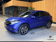 Honda HR-V - 1.5 i-VTEC Executive Automaat. Pano. Camera. Nav. Trekhaak. Van eerste eigenaar met NAP