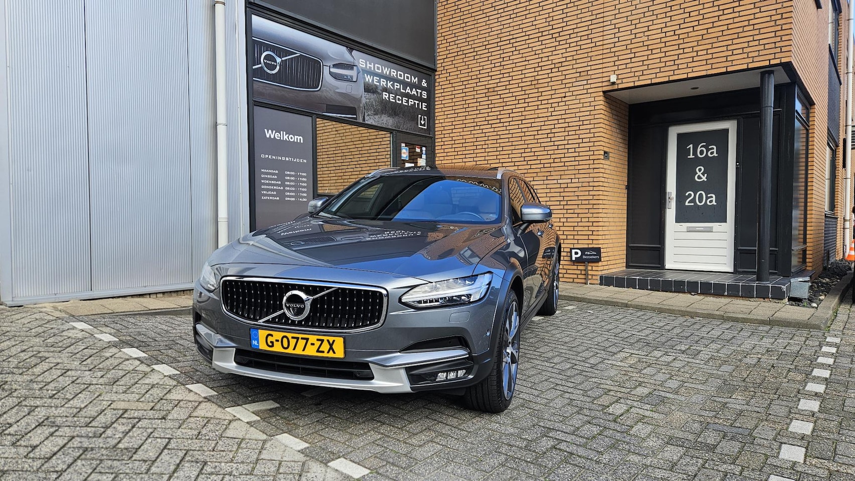 Volvo V90 Cross Country - 2.0 T5 AWD Pro - AutoWereld.nl