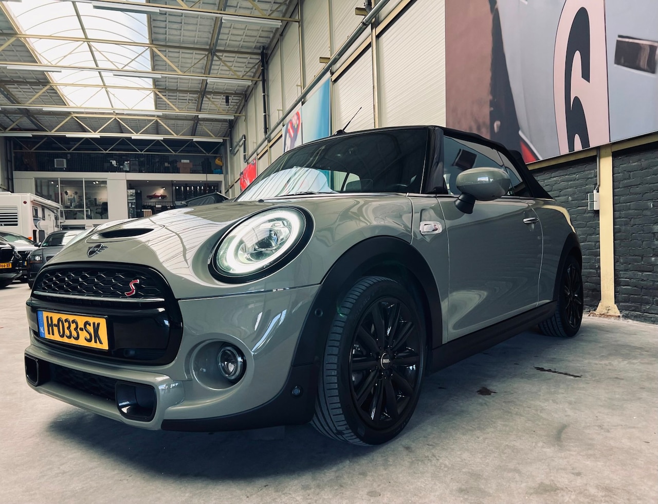 MINI Cabrio - Mini Cabrio 2.0 Cooper S | Mini Yours|JCW| HUD| H&K - AutoWereld.nl