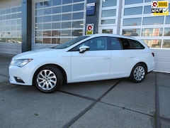 SEAT Leon ST - 1.0 EcoTSI Style Connect / Carplay / Navi / PDC / NL