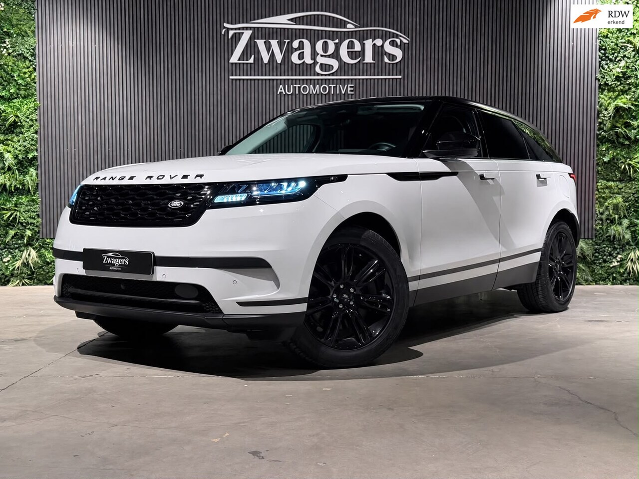 Land Rover Range Rover Velar - 2.0 P400e S | Pano | Garantie - AutoWereld.nl