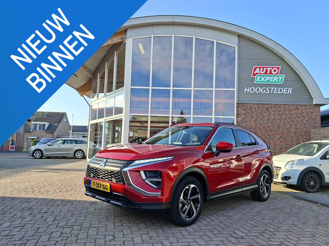 Mitsubishi Eclipse Cross - 2.4 PHEV Intense+ 2.4 PHEV Intense, Trekhaak|stoelverw.|carplay - AutoWereld.nl