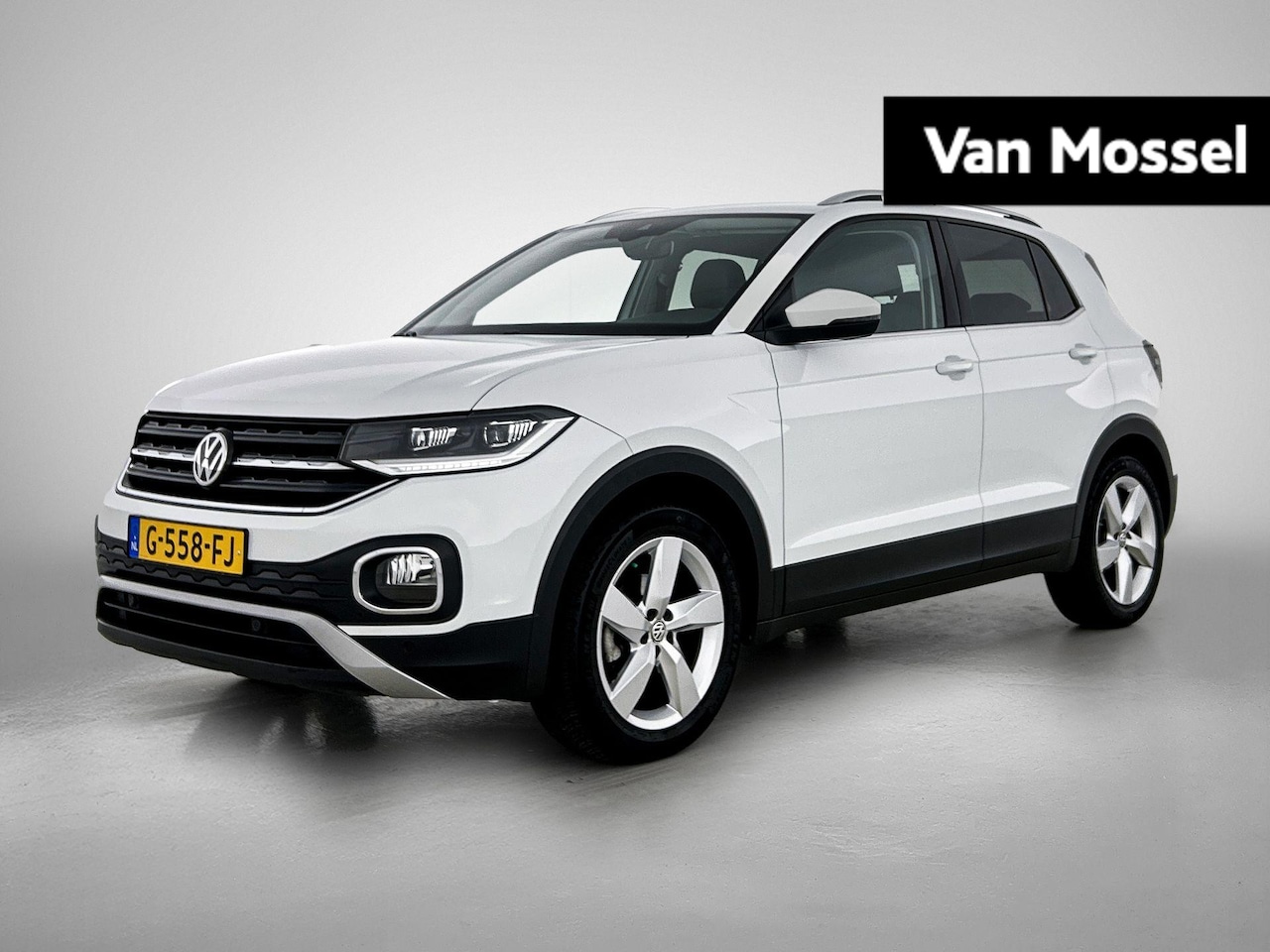 Volkswagen T-Cross - 1.0 TSI Style | 116 PK | Automaat | All Season Banden | LED | Trekhaak | Digital Cockpit P - AutoWereld.nl