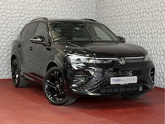 Volkswagen Tiguan - 1.5 eTSI 150PK BENZINE R-Line Black Style | Panorama | HUD | Trekhaak | 360° Camera | Nieu
