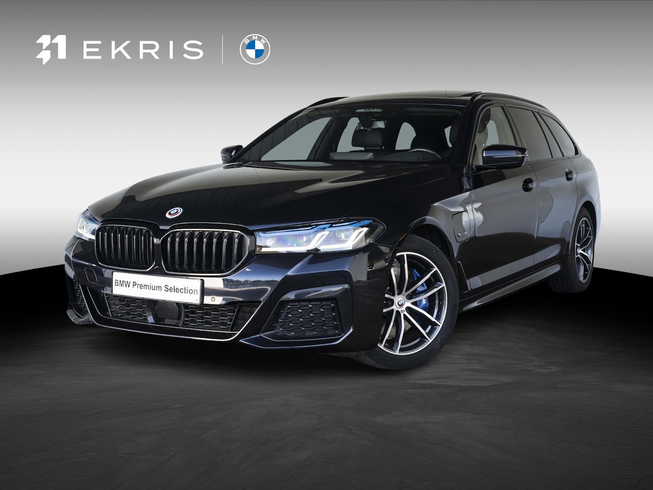 BMW 5-serie Touring - 530e | M Sportpakket Pro | Comfort Access | 18 inch | Driving Assisstant Professional | BM - AutoWereld.nl