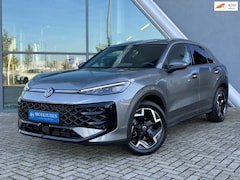 Volkswagen T-Roc - 1.5 eTsi R-Line 150pk Automaat / Camera / Stoelverwarming