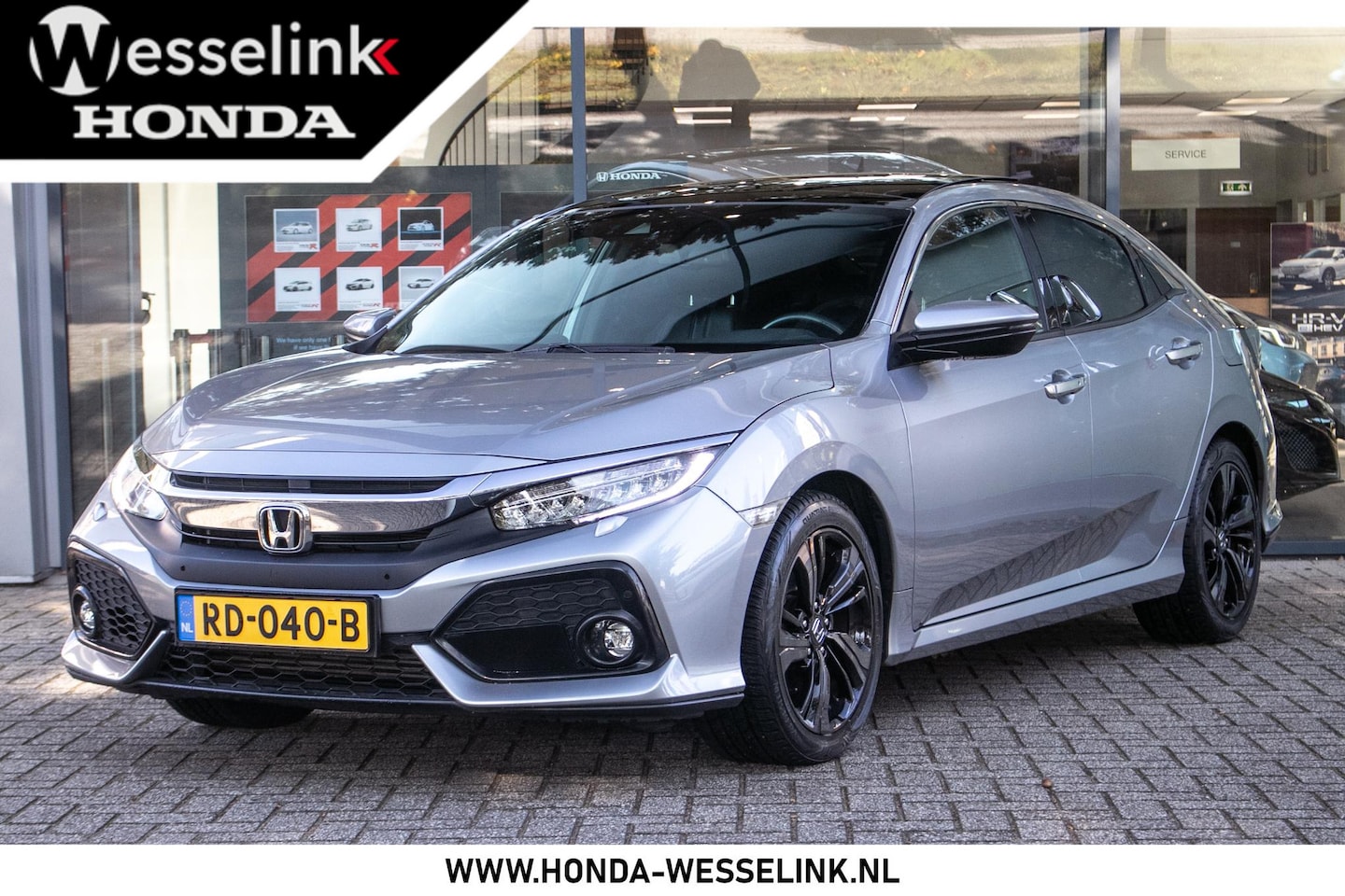 Honda Civic - 1.5 i-VTEC Prestige - Dealer onderhouden | Schuif-/kanteldak - AutoWereld.nl