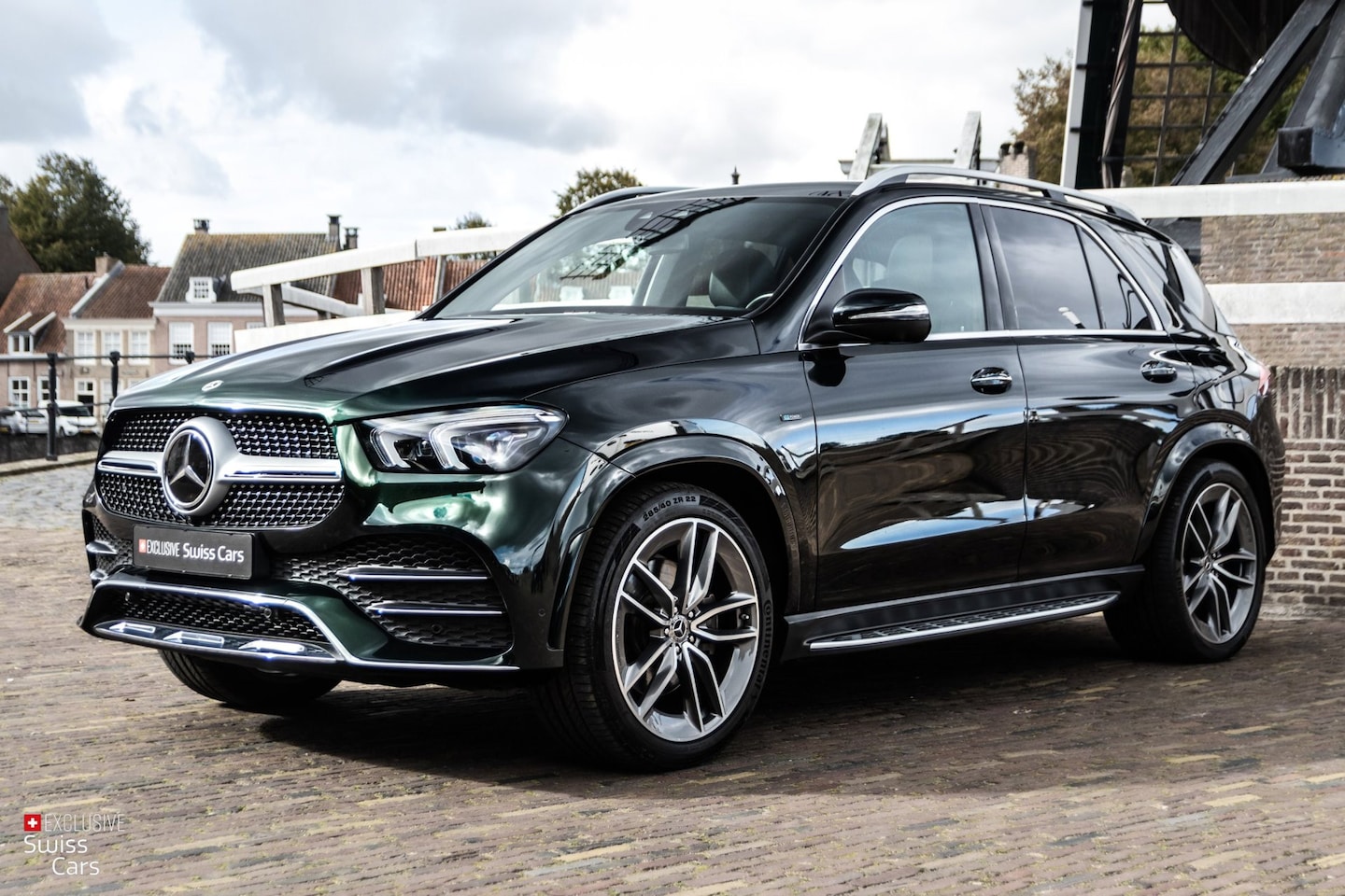 Mercedes-Benz GLE-Klasse - 350 e 4MATIC Premium Plus | AMG | Pano | Burmester | HUD | 22" - AutoWereld.nl