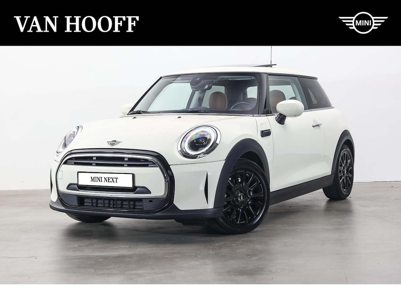 MINI One - Hatchback Classic / Panoramadak / Sportstoelen / LED / Extra getint glas achter / Navigati - AutoWereld.nl