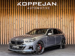 BMW 5-serie Touring - 550e xDrive 490PK M-Sport | 4 WIELBESTURING | BOWER AND WILKINS | PANO | HEAD-UP | TREKHAA