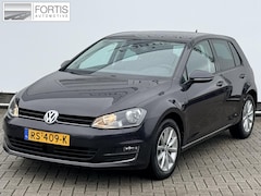 Volkswagen Golf - 1.4 TSI Connected Series NAVI | ECC | PDC | AUTOMAAT