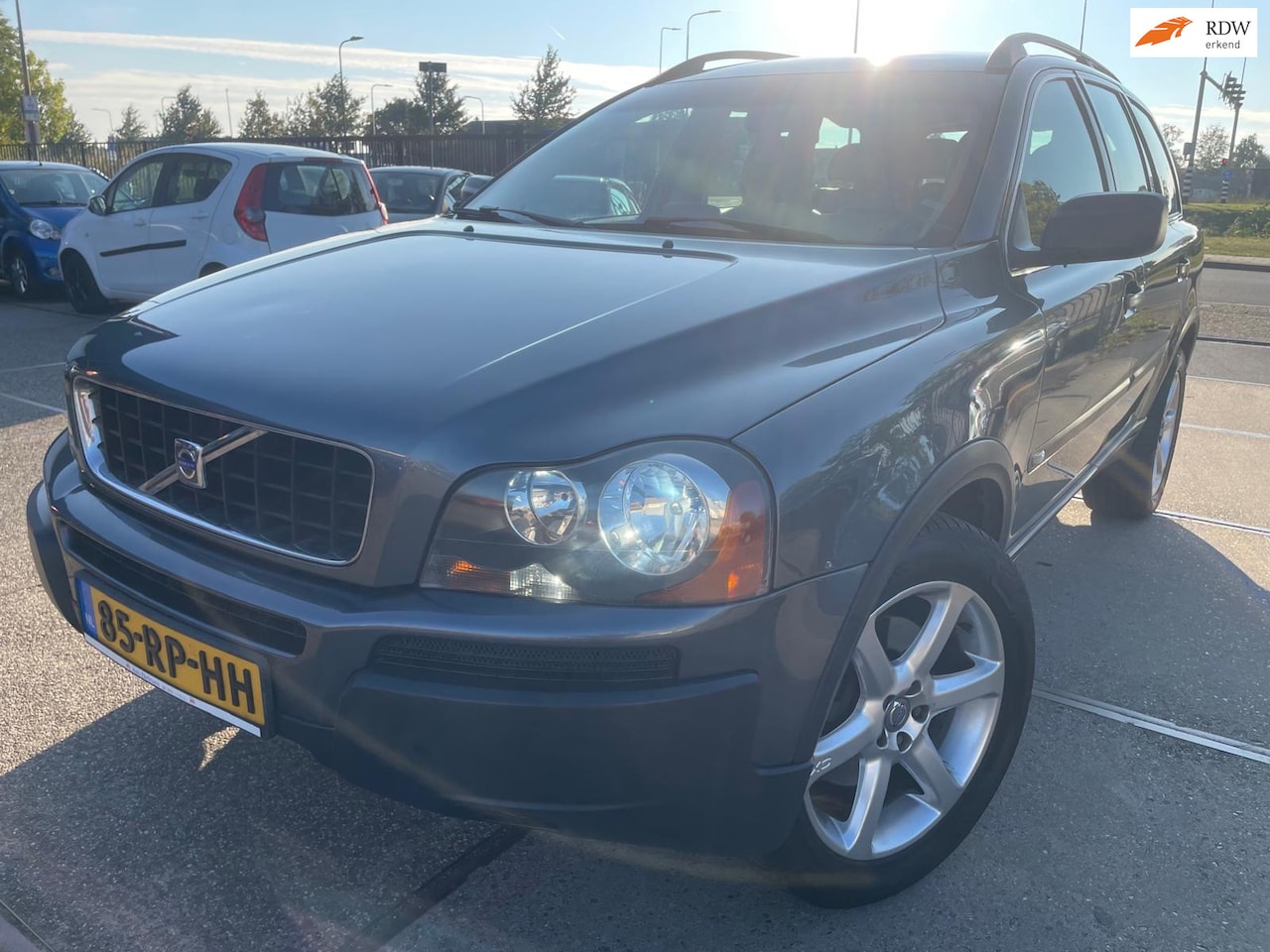 Volvo XC90 - 2.5 T Ocean Race 2.5 T Ocean Race - AutoWereld.nl