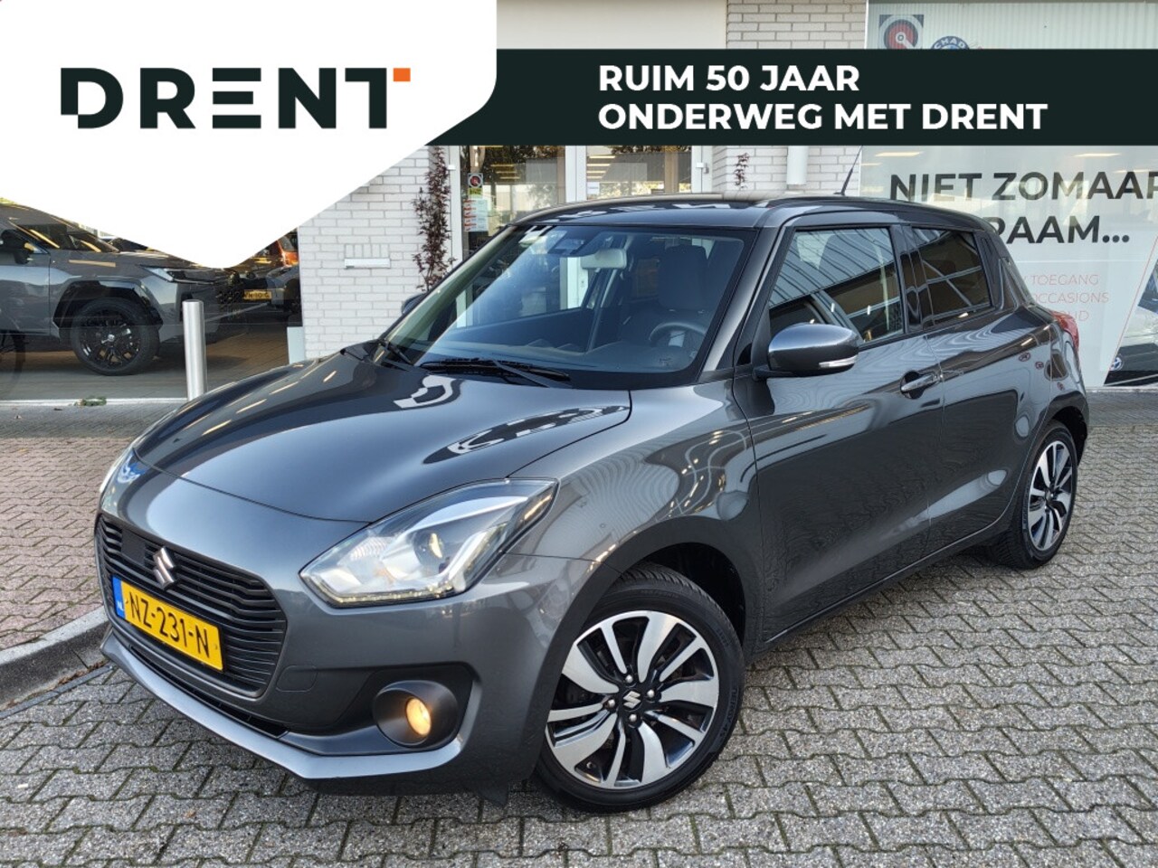 Suzuki Swift - 1.2 Stijl | Keyless Start/Entry | Android Auto | Navi | Stoelverwarming - AutoWereld.nl