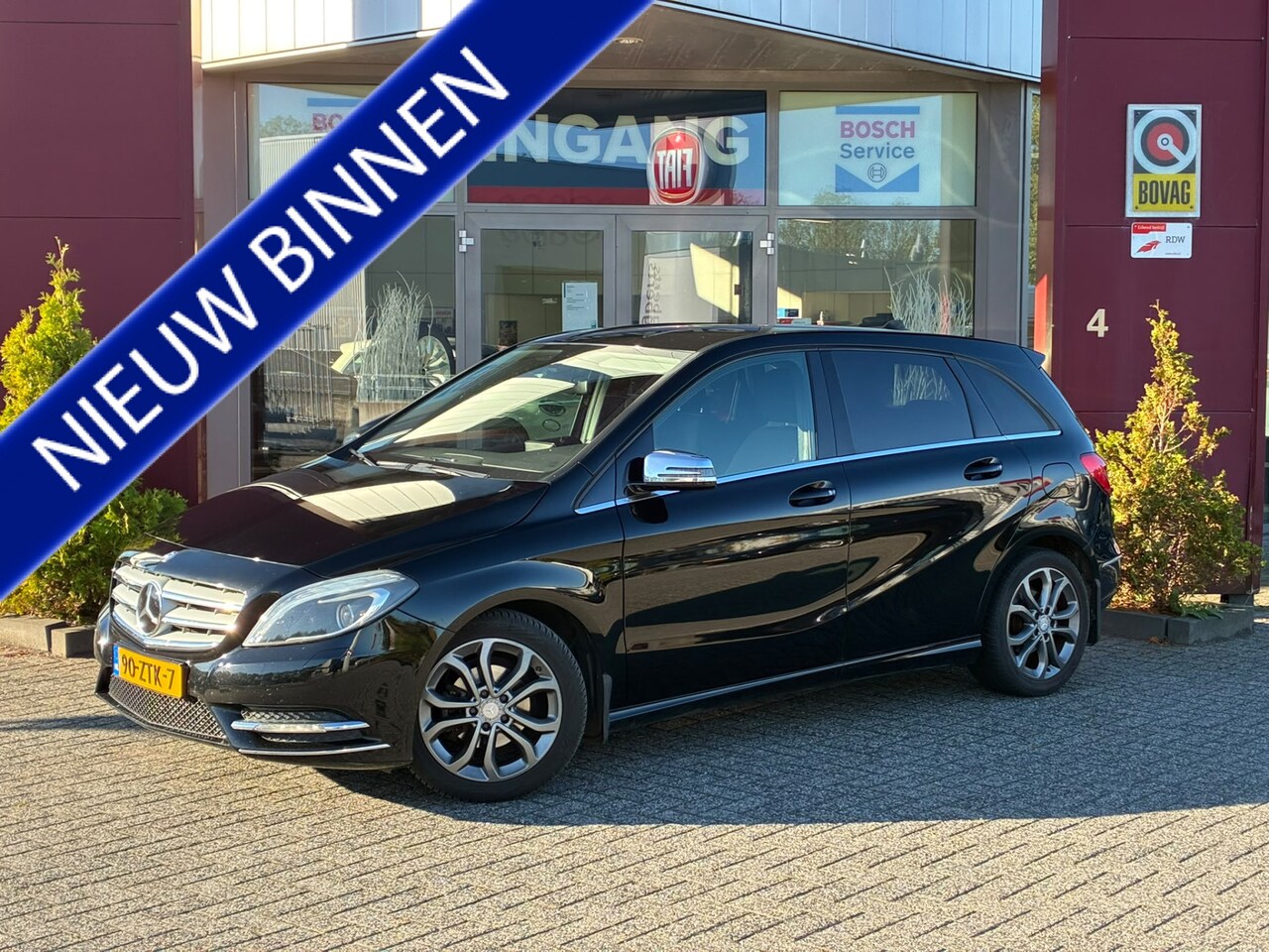 Mercedes-Benz B-klasse - 180 Ambition | Automaat | Cruise | Airco - AutoWereld.nl