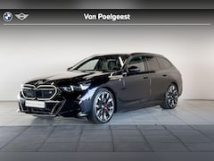 BMW i5 Touring - M60 xDrive 84 kWh